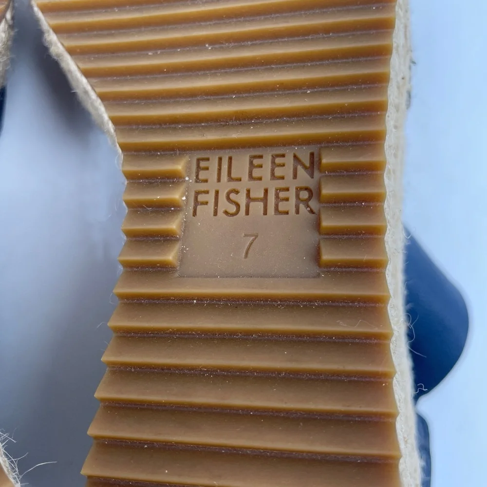 Eileen Fisher Willow Espadrille Wedge Sandals. Size 7 - Picture 8 of 9